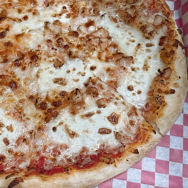 NY Style Pizza.